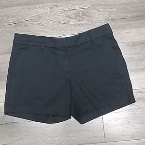 LAST CHANCE!!!💋J CREW black shorts